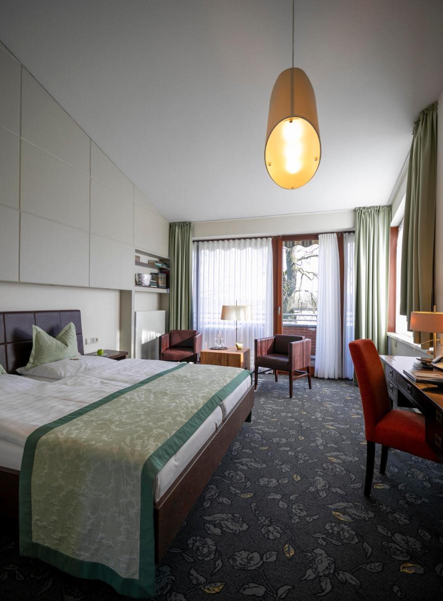 Hotel Landhaus Pollmeyer - Housity