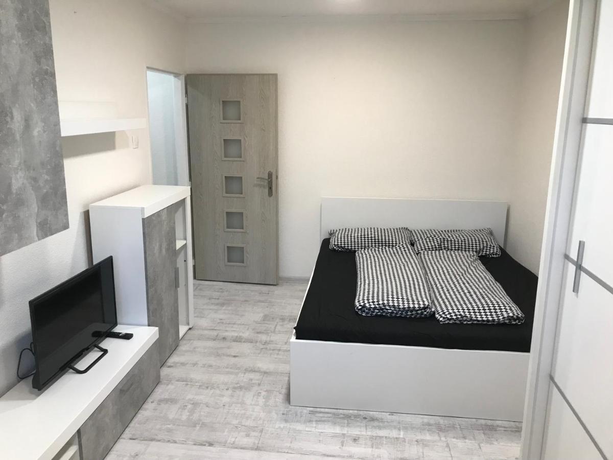 Apartmán blízko centra - Housity