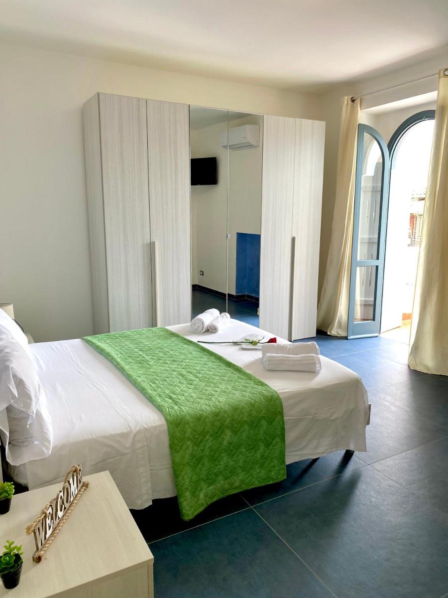 Sperlonga Paradise Suites 500m dal mare in estate Servizio navetta per Sperlonga centro - Housity