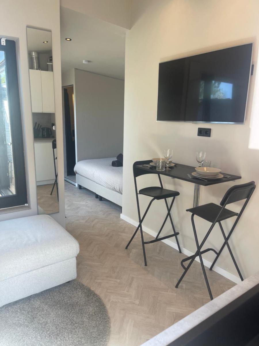 Amsterdam beach suite vlakbij zee - Housity
