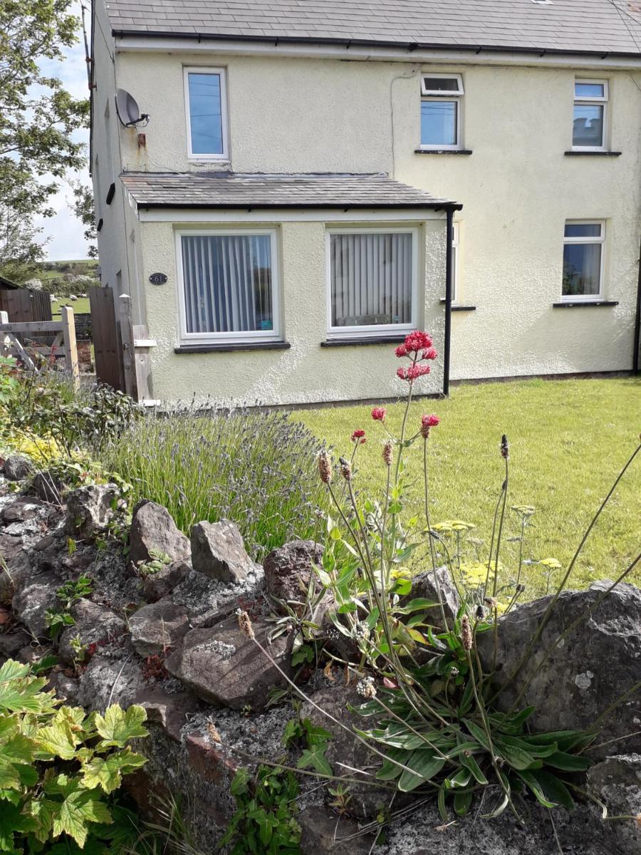 Anchor Cottage - Housity