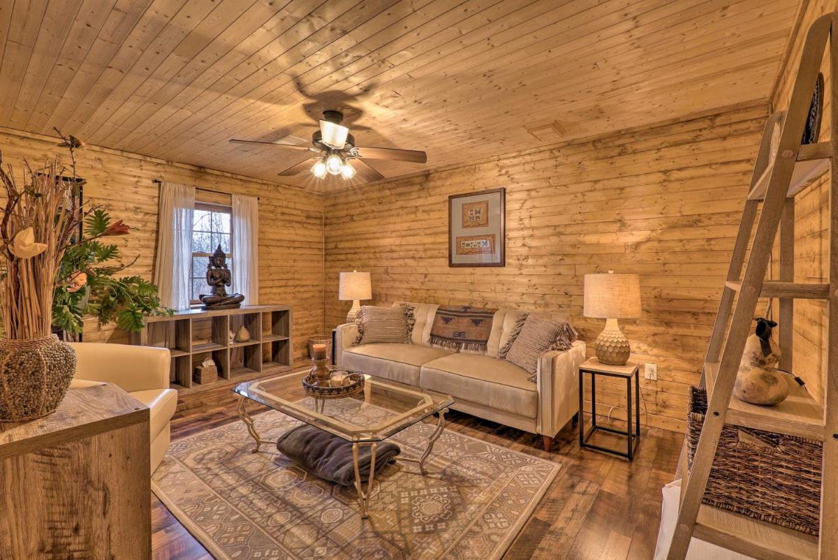 Charming Log Cabin at Double JJ Ranch Resort! - Housity