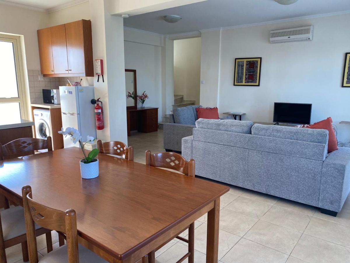 Villas Ithaca Protaras - Housity