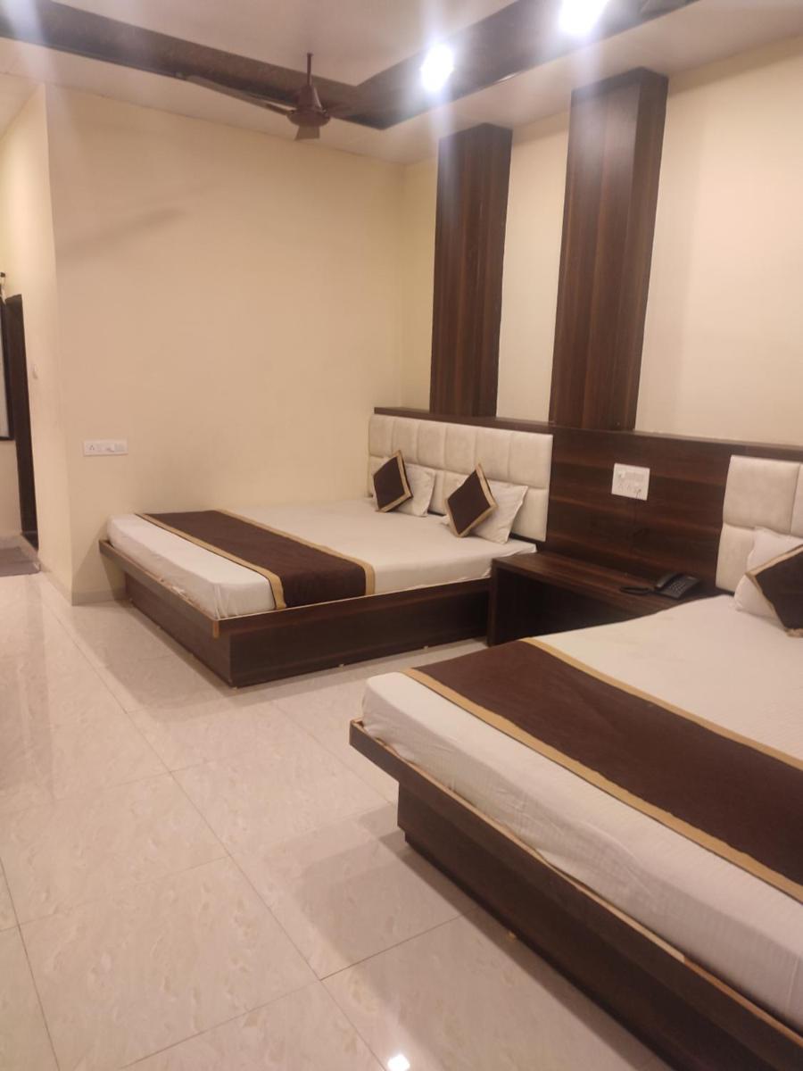 Hotel Vijayshree - Housity