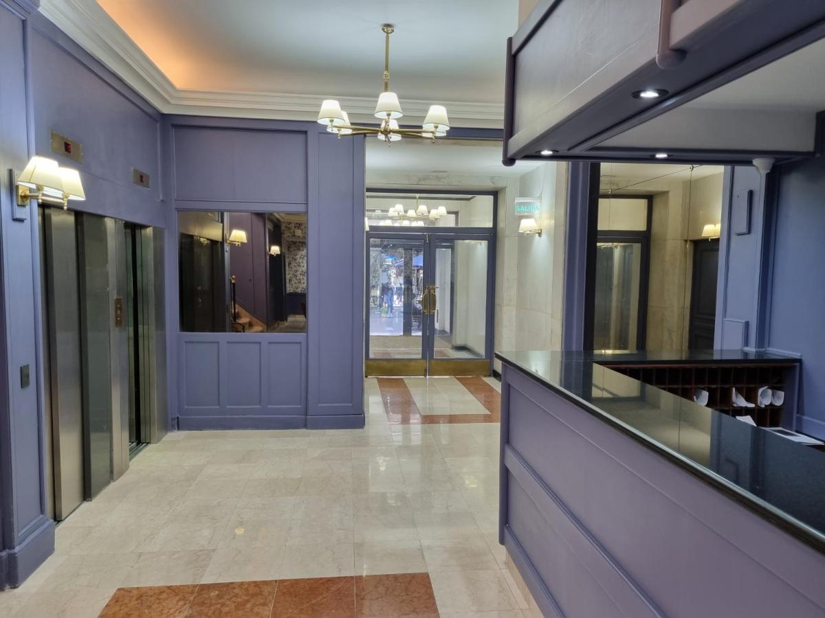 HOTEL REGIS - Housity