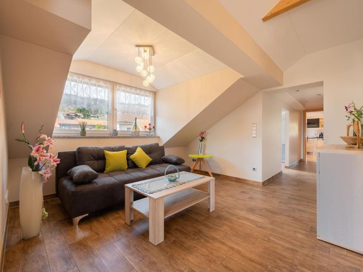 Apartment in Gleißenberg with Garden & BBQ - Housity