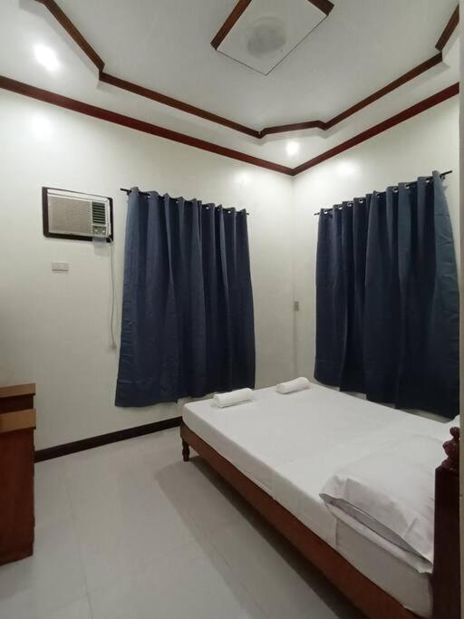 Flor Hostel - Housity