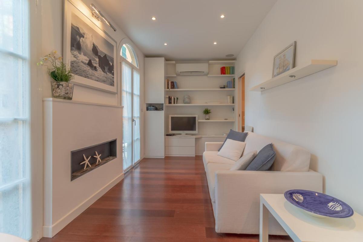 Lux by PortofinoHomes - Housity