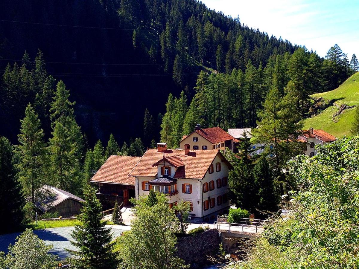 Haus La Punt, Savognin - Housity