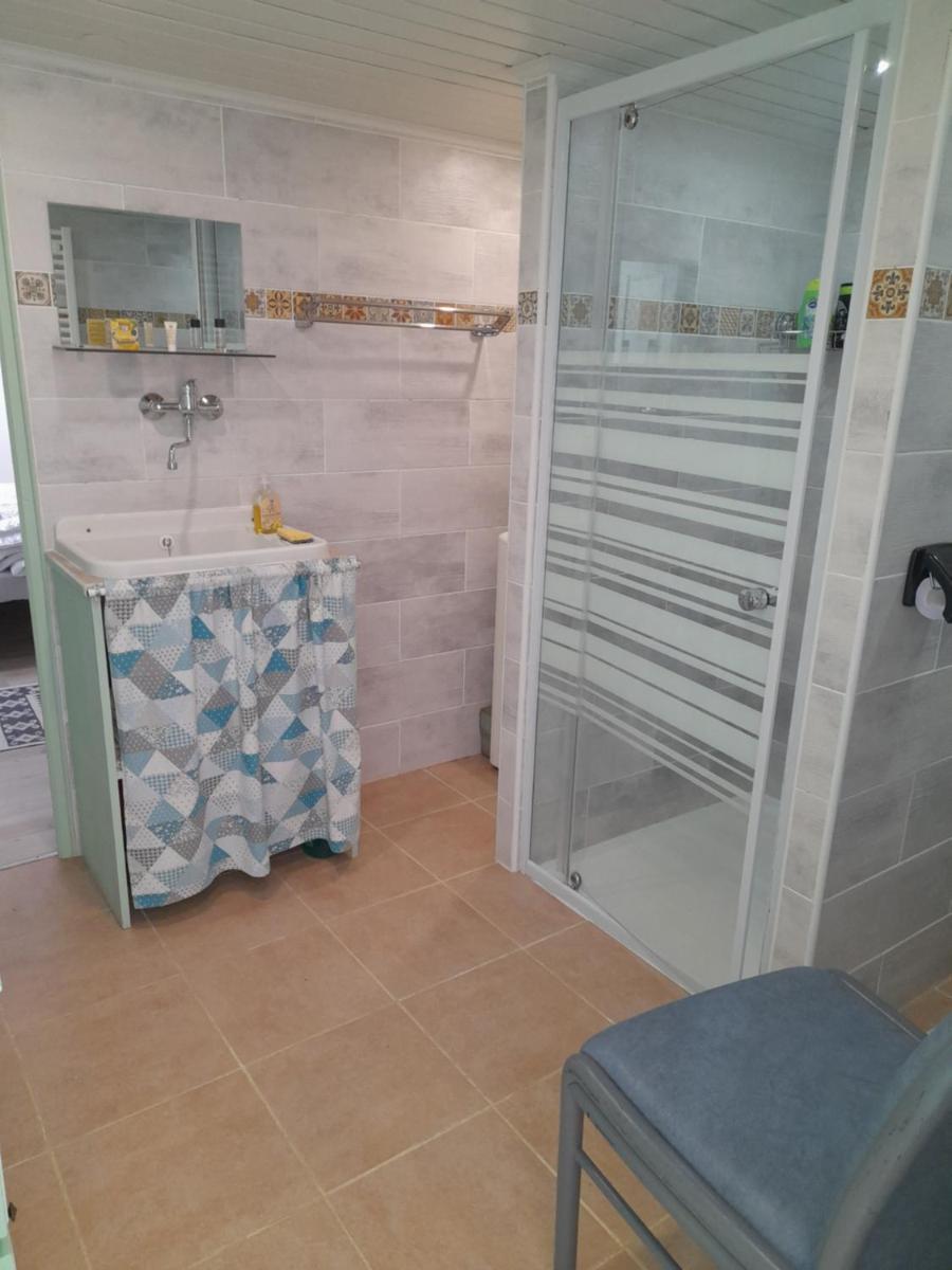 Halte à Veyrac - Housity
