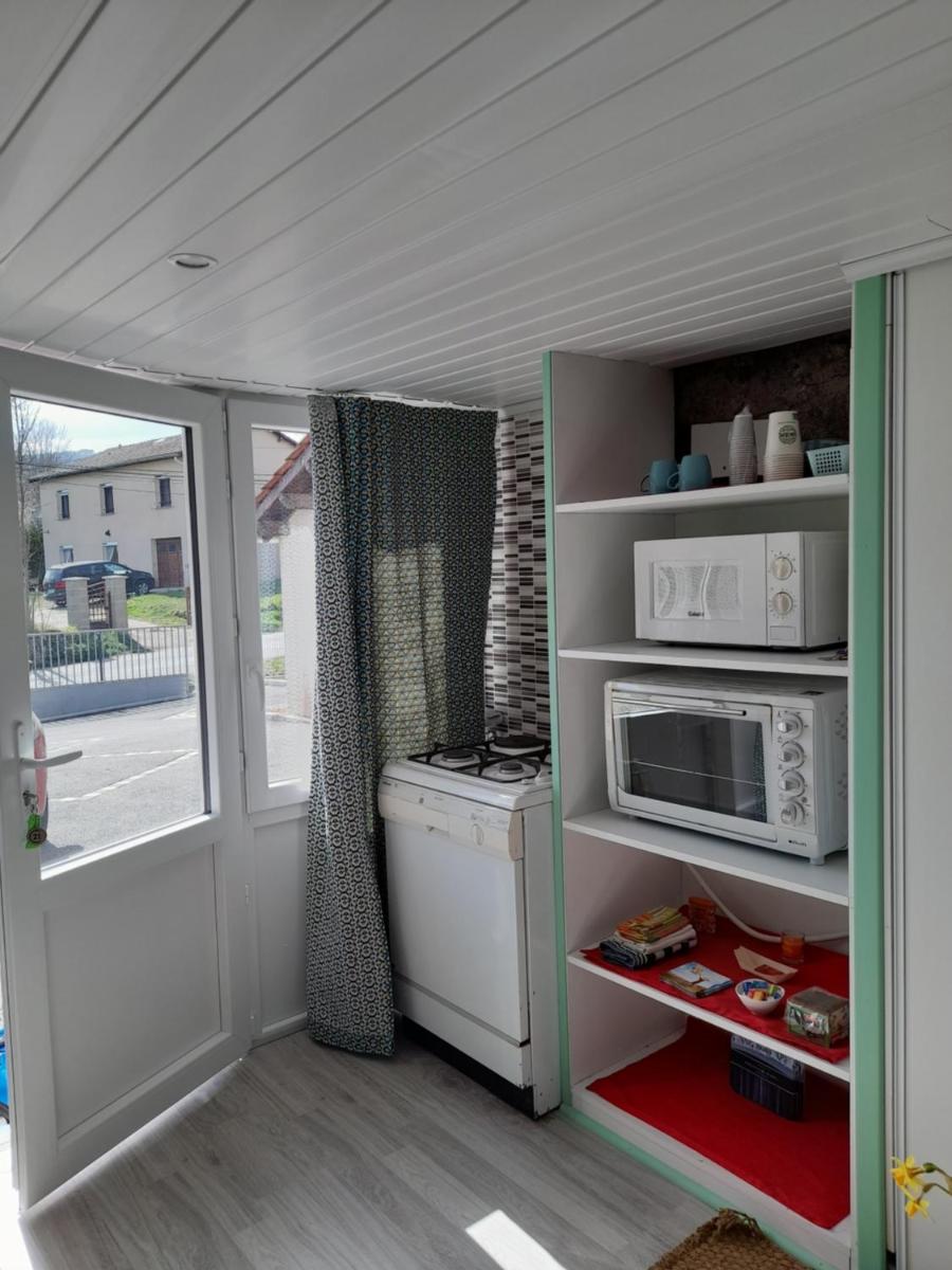 Halte à Veyrac - Housity