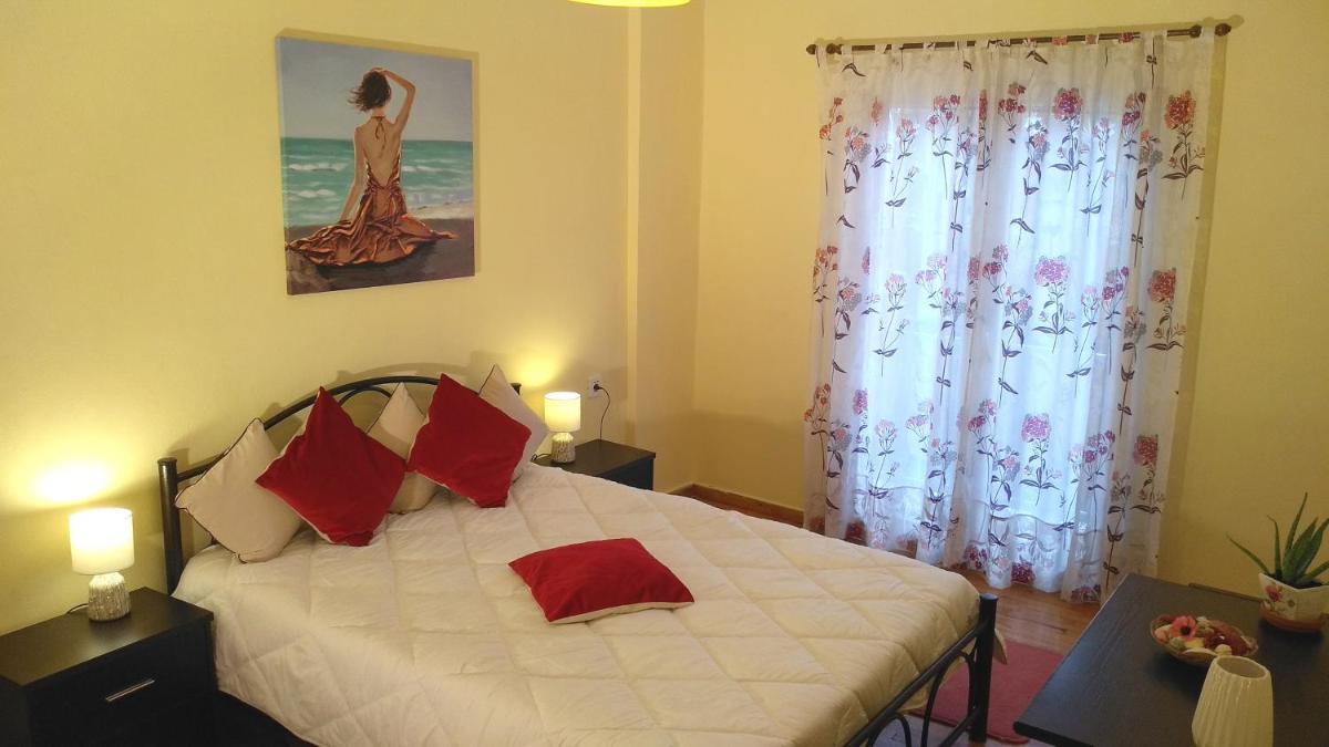 Suitetrails - Katerina apartment. Corfu Town