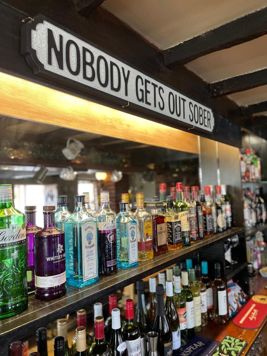 The Barleycorn Inn - Housity