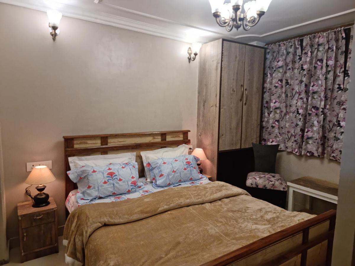 CHARLIE MOUNT LODGE - Housity
