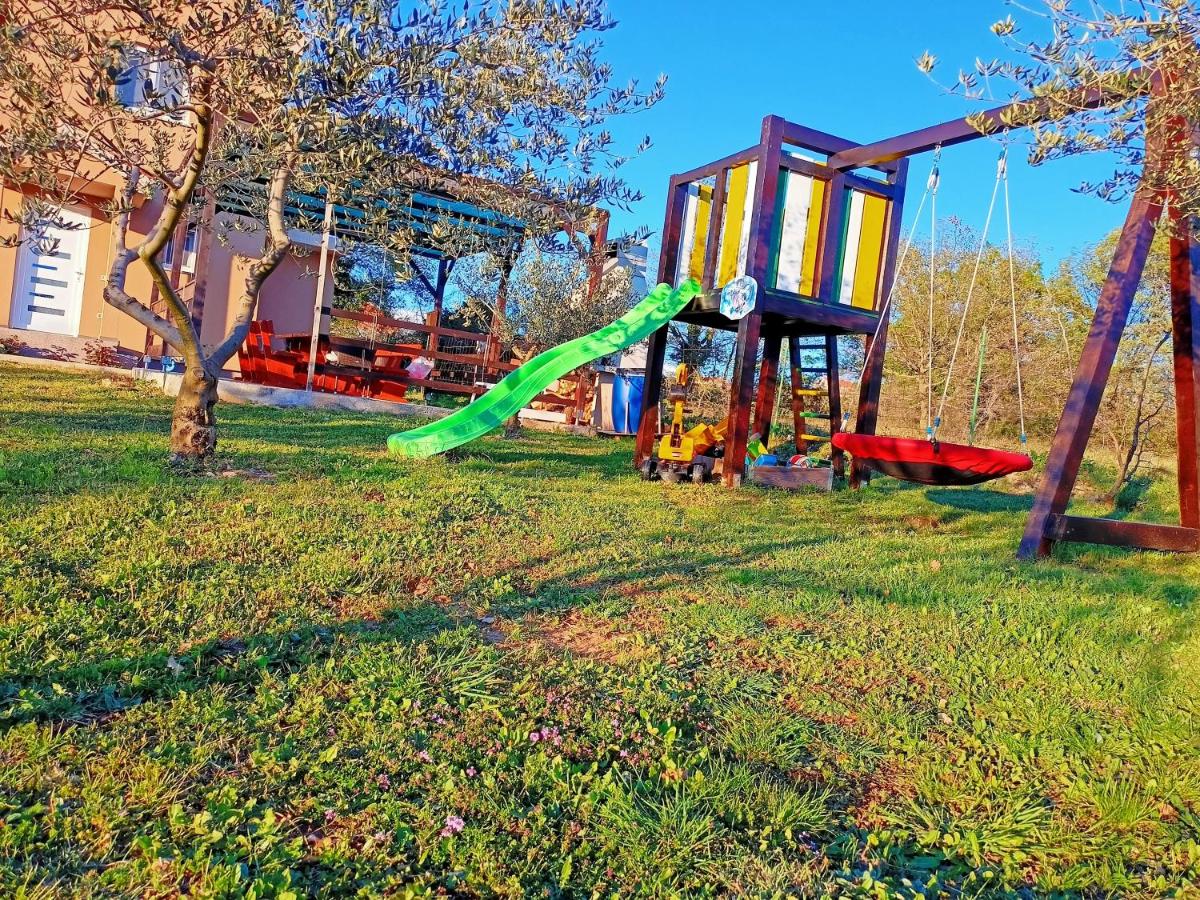 Holiday home Luka - Housity