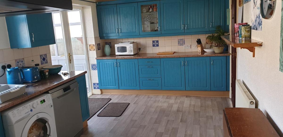 Badger's House, Willow Close, Filey - Housity