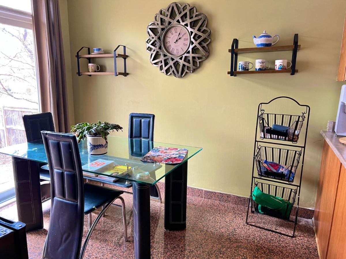 Main Suite - Housity