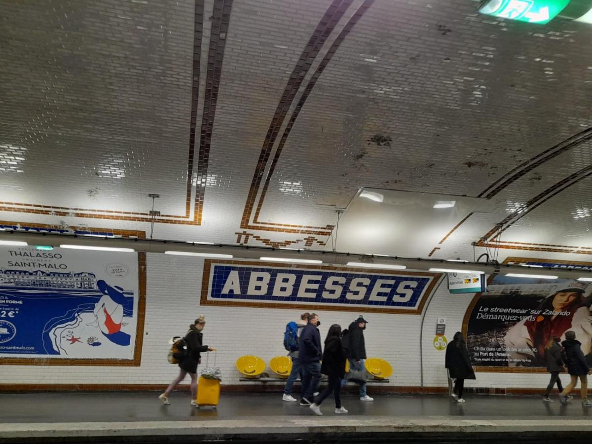 Studio équipé métro Abbesses à Montmartre - Housity