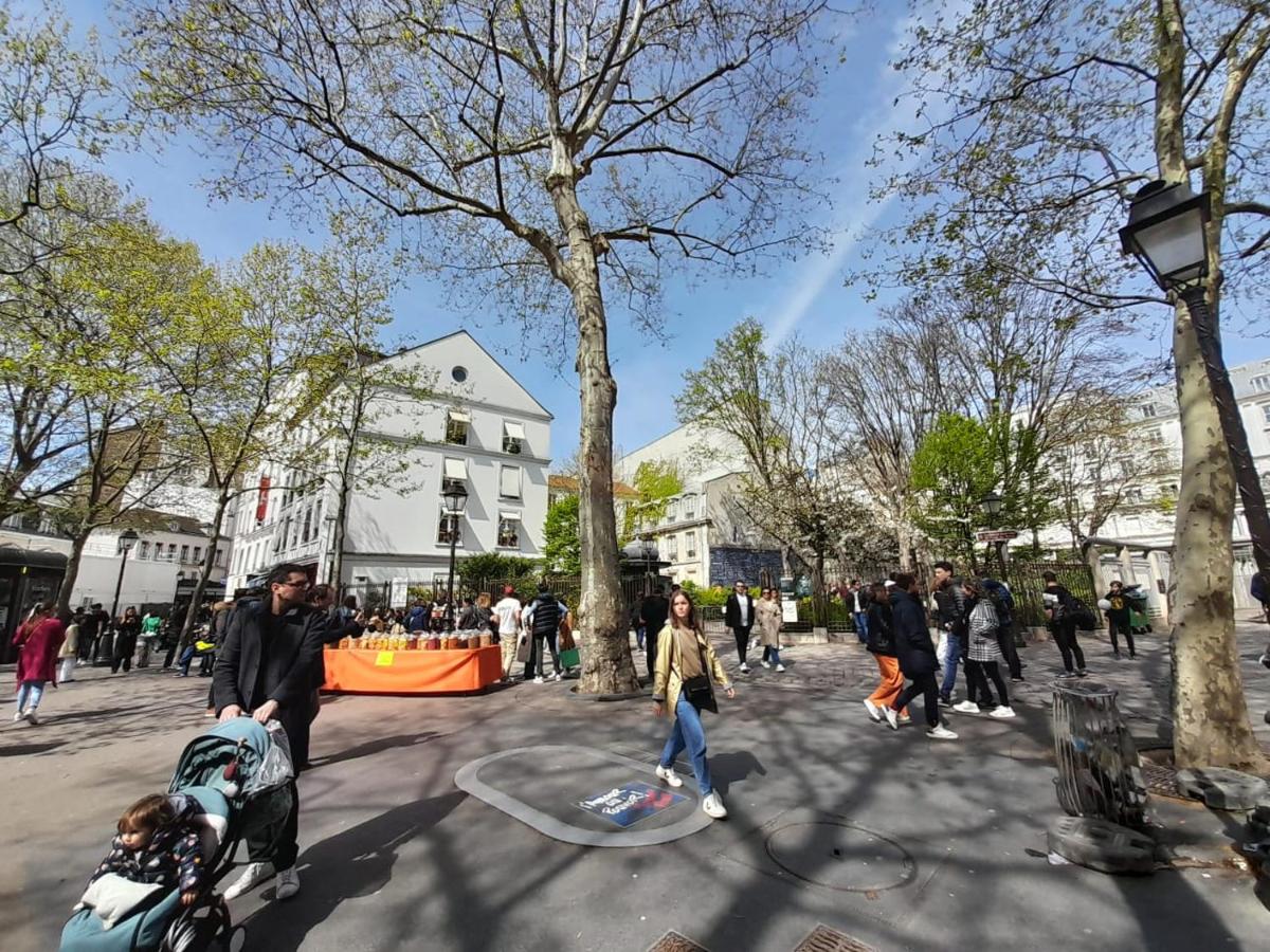 Studio équipé métro Abbesses à Montmartre - Housity