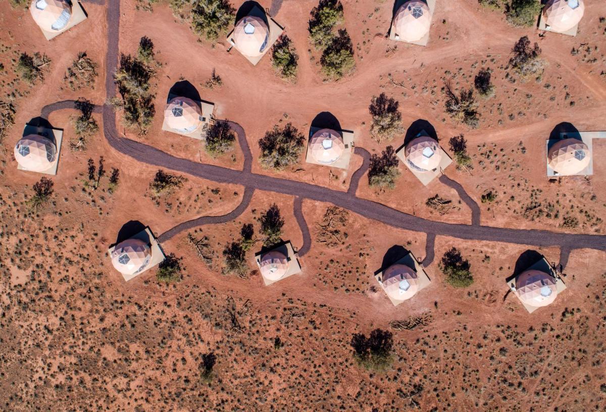 Clear Sky Resorts - Grand Canyon - Unique Sky Domes - Housity