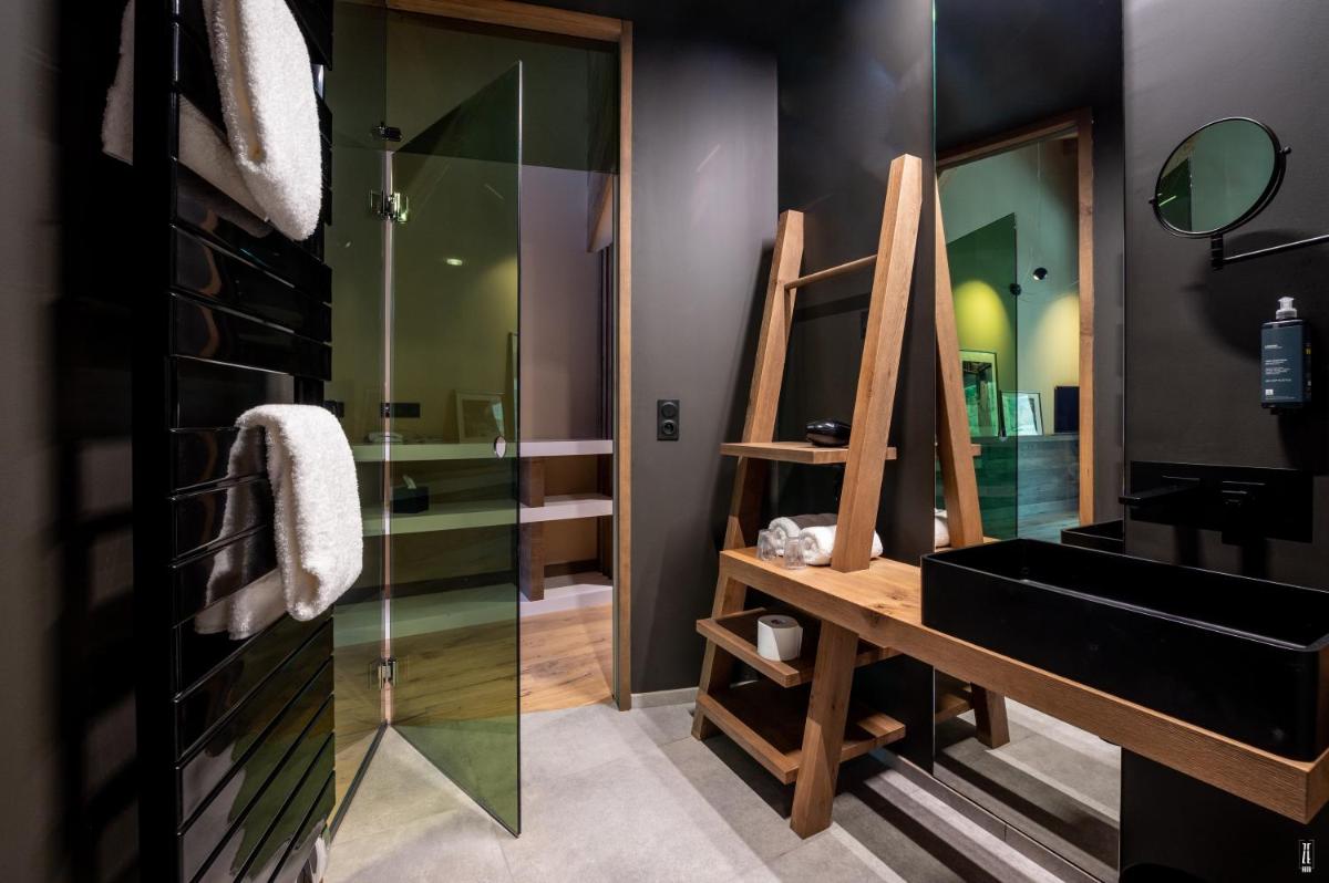 Salle de bains dans l'établissement Chalet Hôtel & Spa Le Collet