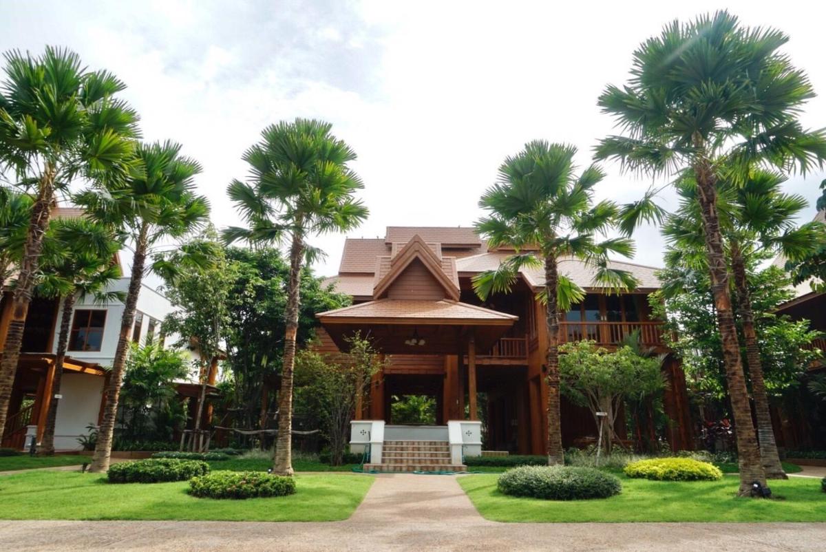 Vanasin Residence - Housity