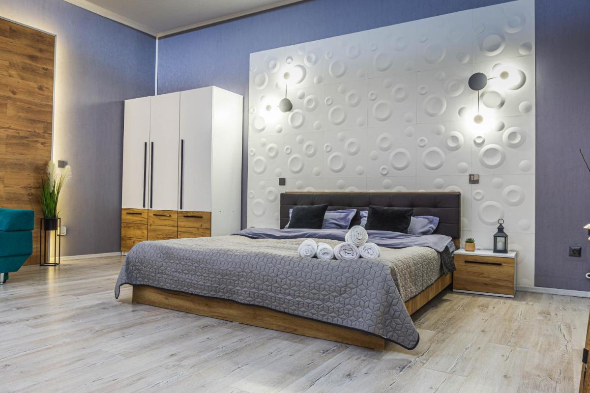 KOA - Inside Old Town - Housity
