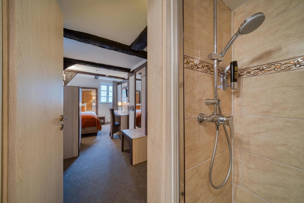 Hotel Am Fischmarkt - Housity