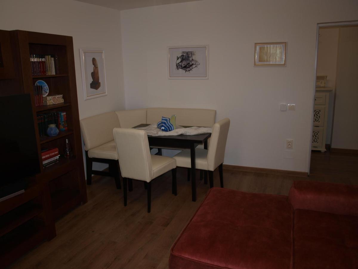 Amavera Apartment - Housity