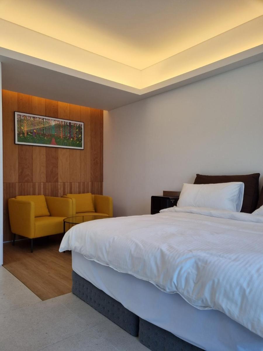 Laon on 37 - Housity
