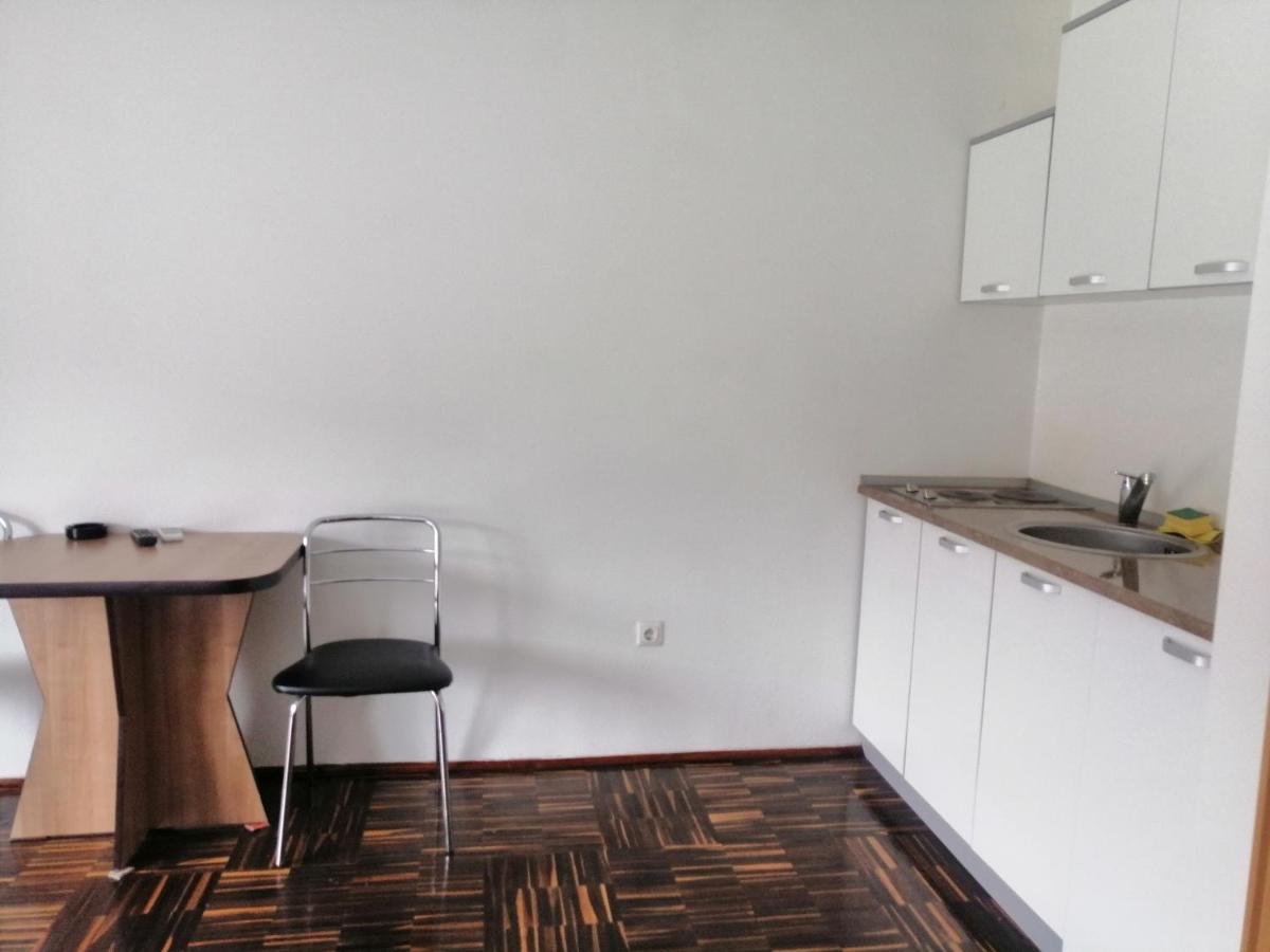 Apartmani Simic - Housity