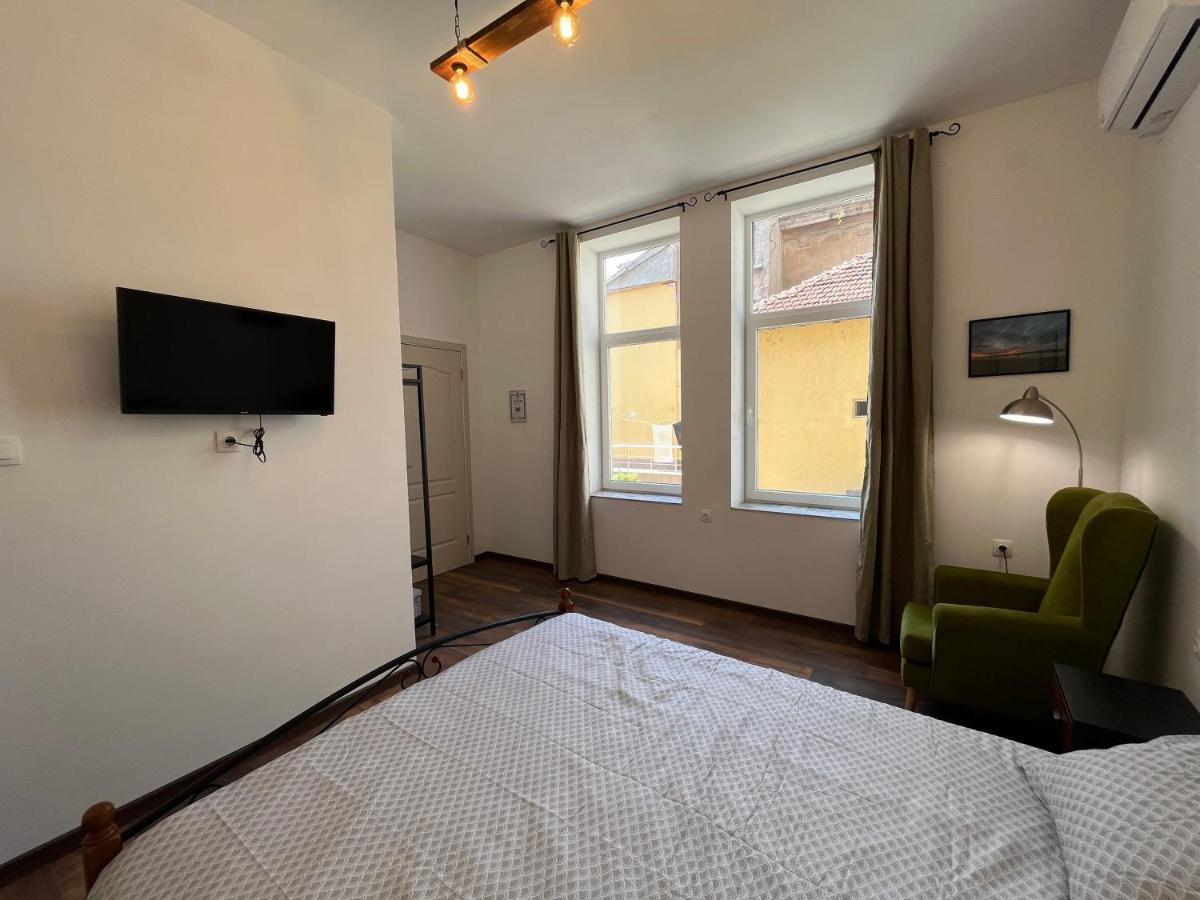 Prista guest rooms - Housity