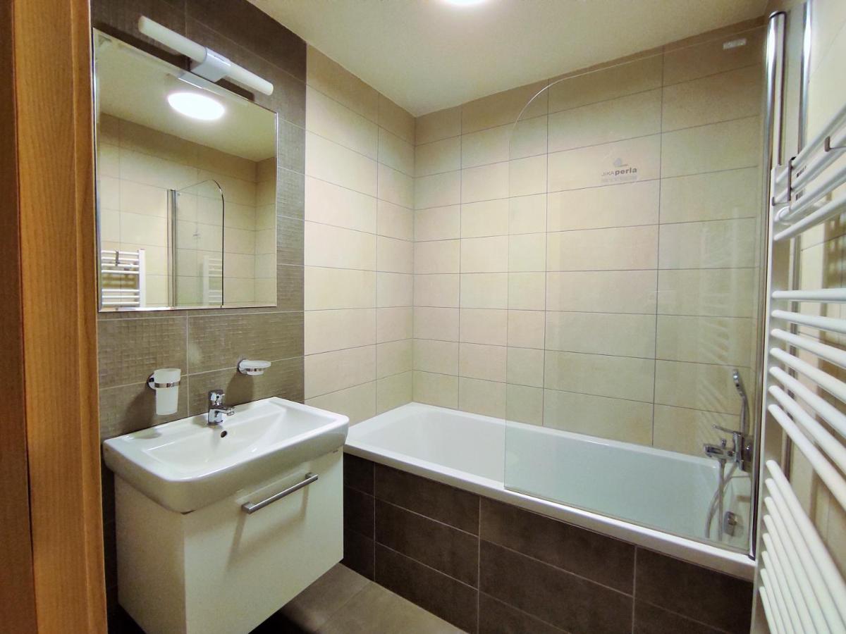 Apartmán SVAN B2 - Housity