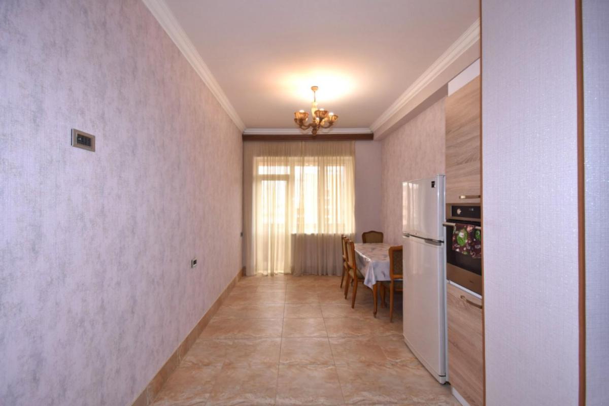 Suitetrails - Rent Inn Yerevan on Buzand Street