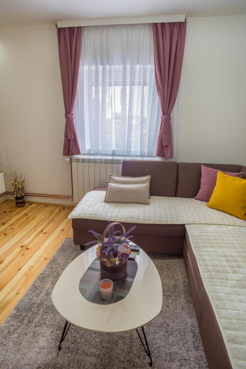 Vojinovic Apartman - Housity