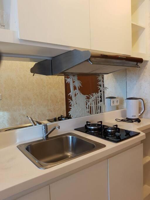Apartment capitol park salemba (studio room) T-39 - Housity