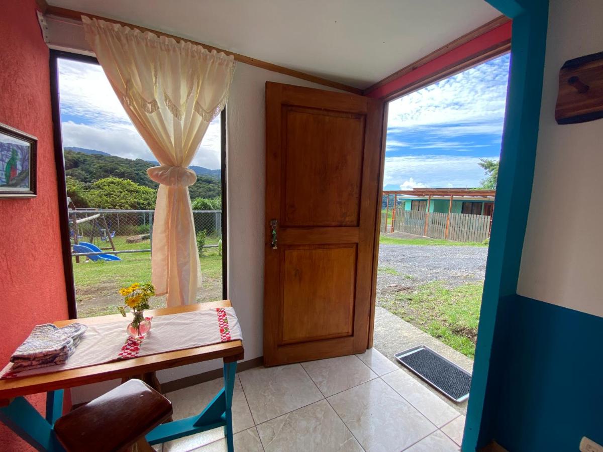 Lidia's Mountain View Vacation Homes - Hizvo
