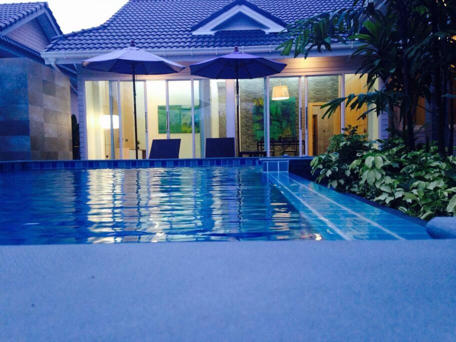Awesome Pool Villa - Ao Nang Beach, Krabi - Housity