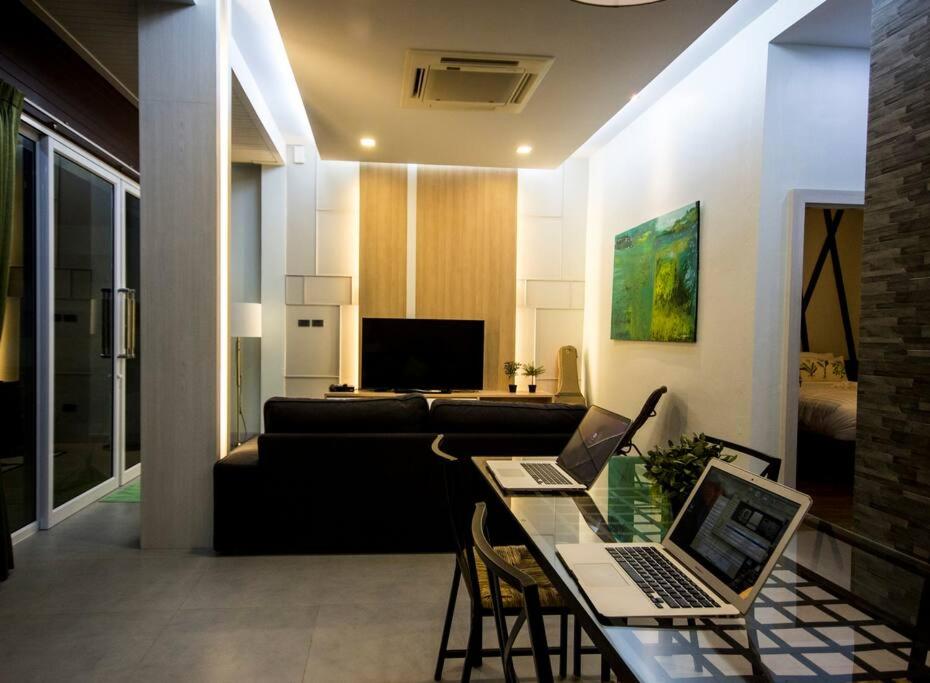 Awesome Pool Villa - Ao Nang Beach, Krabi - Housity