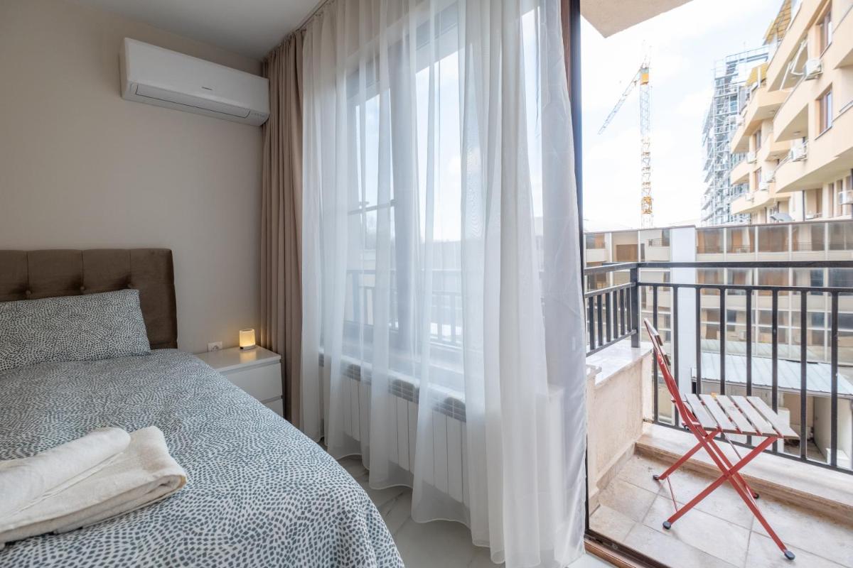 Sunny Dream Apartments - Housity