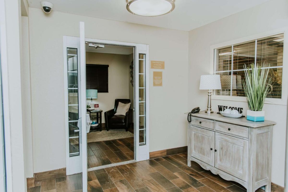 Sonesta Simply Suites Minneapolis Richfield - Housity