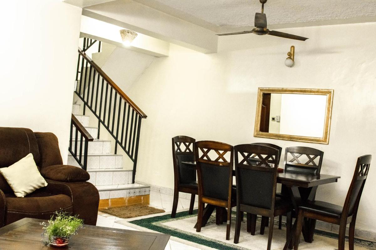 Cheerful 3-bedroom home with an amazing terrace - Housity