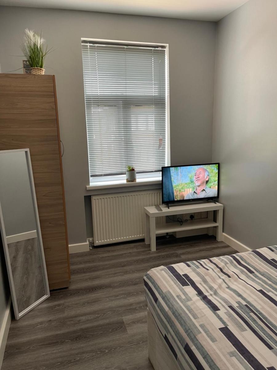 Grays Accommodation B&B - Housity