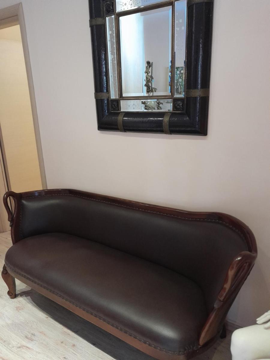Vila Zanet - Housity