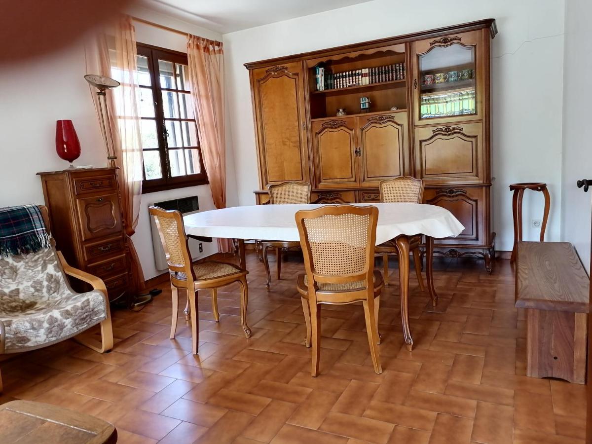Charmante maison avec terrasse aux portes de l'Ardèche - Housity