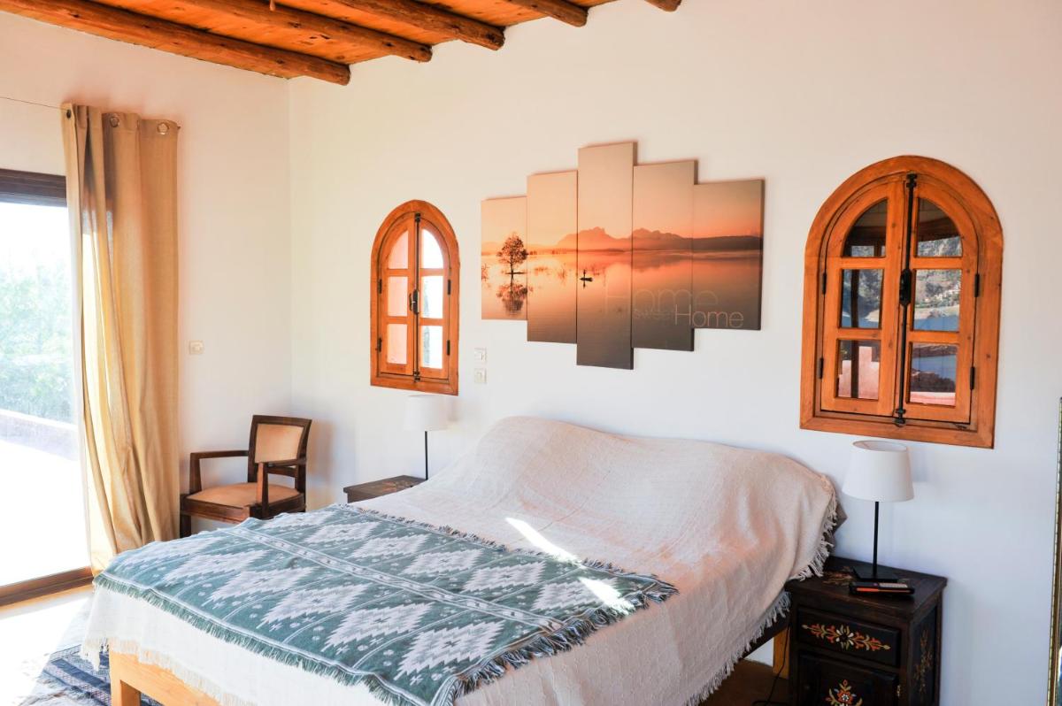 Villa sur le lac Bin el ouidane - Housity