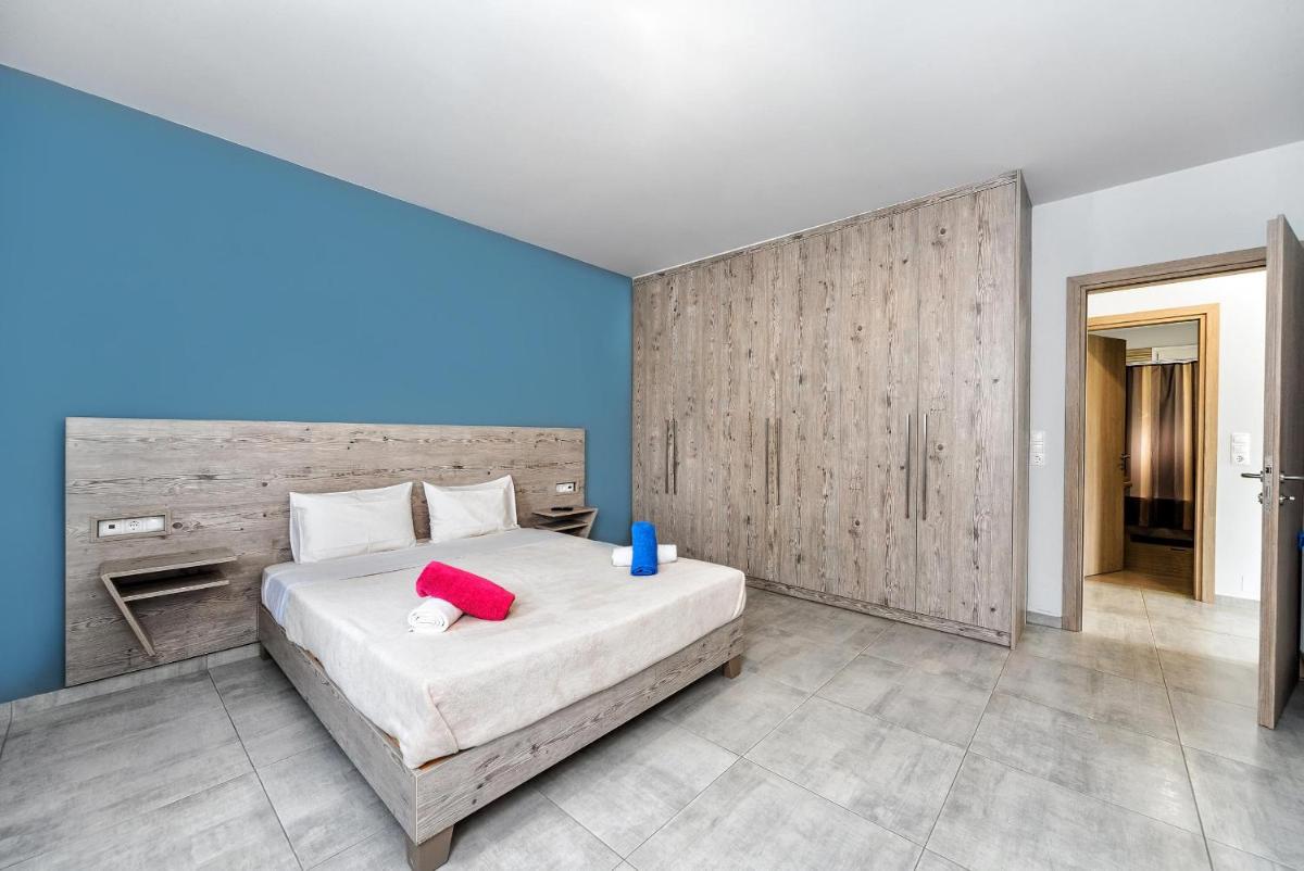 Nefeli and Myrto Apartments - Housity