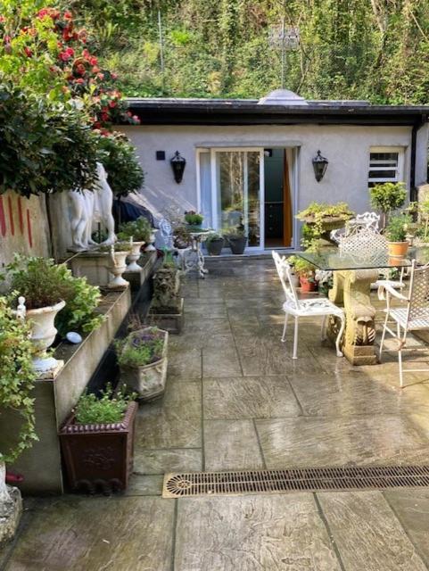 West Beach House -Sea Views - Housity