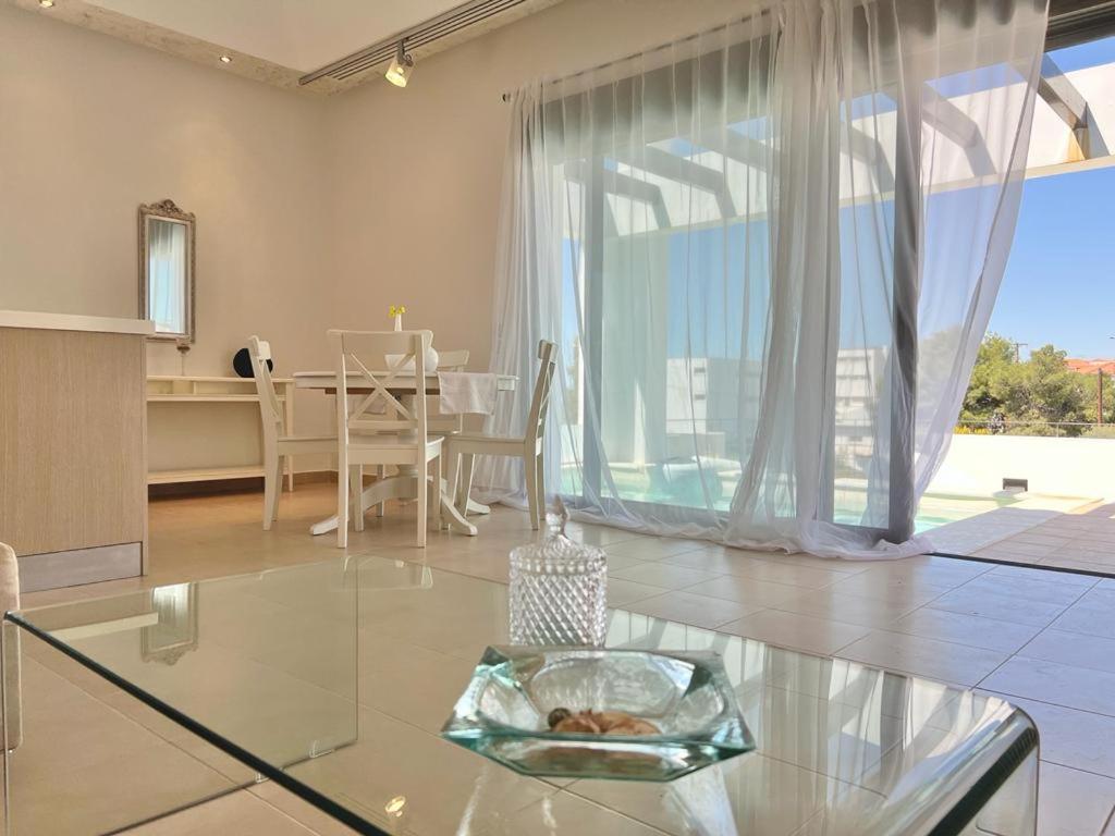 Goutos Luxury Living, GcollectionGr - Housity