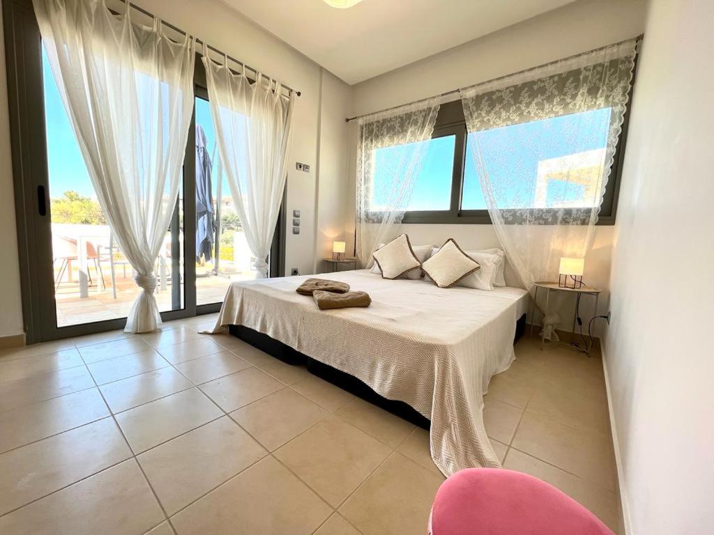 Goutos Luxury Living, GcollectionGr - Housity